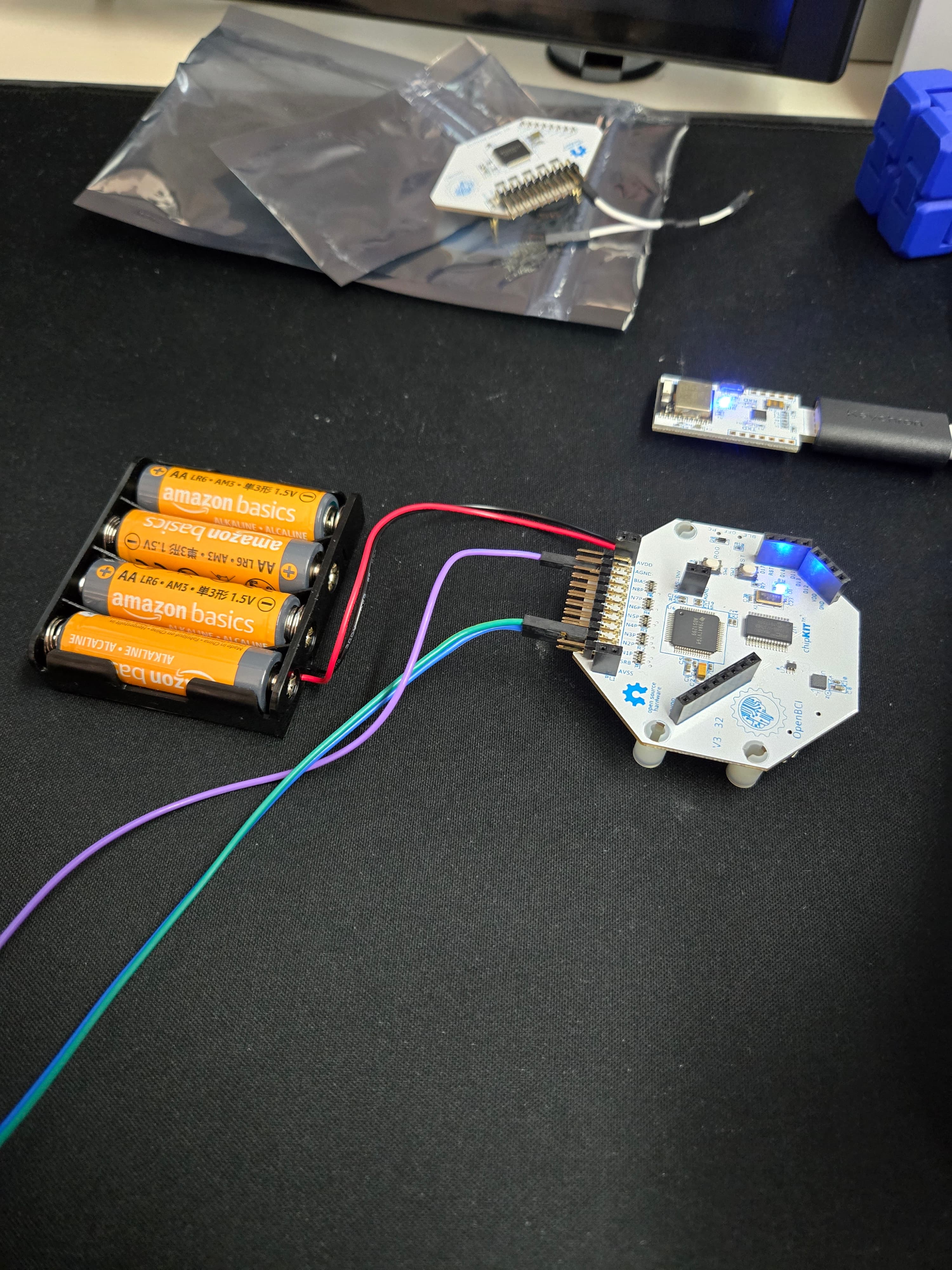 Cover image for Having a (non-lethal) cardiac event? Then build your own ECG!